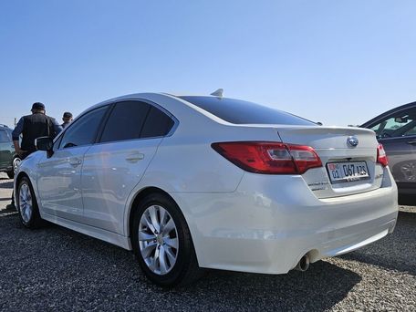 Subaru Legacy, 2016 — 照片 3