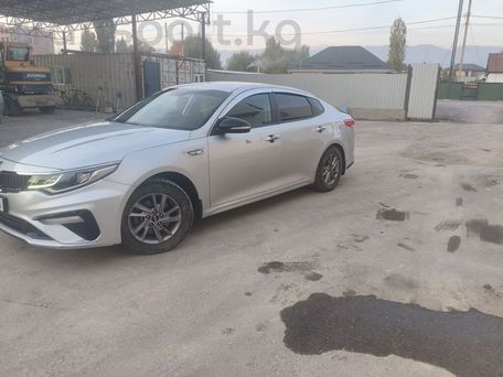 Kia K5, 2018 — photo 8