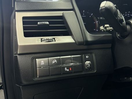 SsangYong Musso, 2018 — photo 7