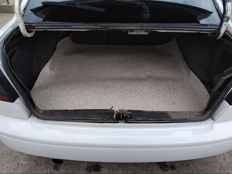 Subaru Legacy, 2001 — 照片 6