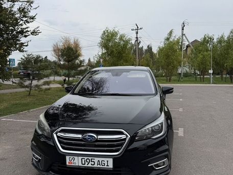 Subaru Legacy, 2018 — 照片 1