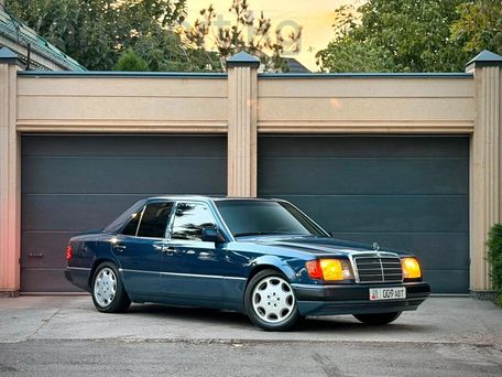 Mercedes-Benz E-Класс, 1993