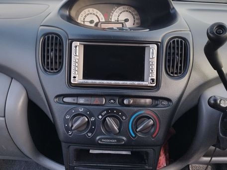 Toyota FunCargo, 2001 — photo 5