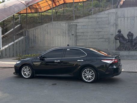 Toyota Camry, 2018 — сүрөт 7