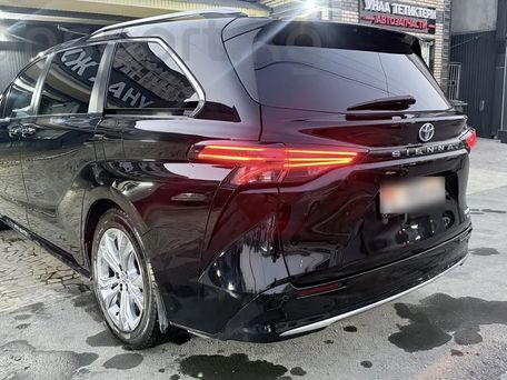Toyota Sienna, 2022 — photo 4