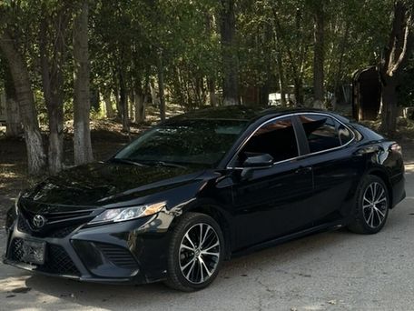 Toyota Camry, 2019 — фото 1