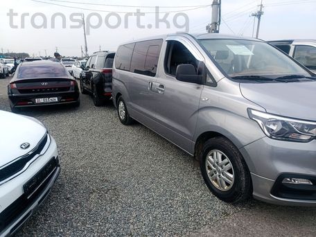 Hyundai Grand Starex, 2020