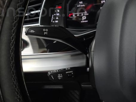 Audi Q7, 2022 — photo 19