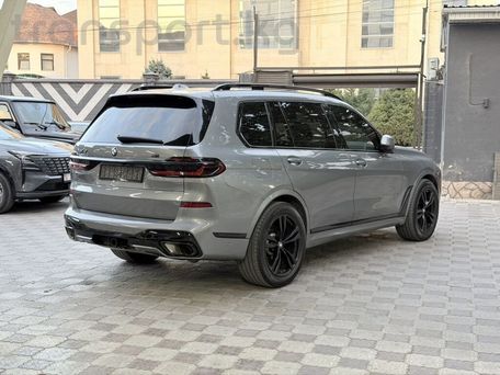 BMW X7, 2023 — фото 4