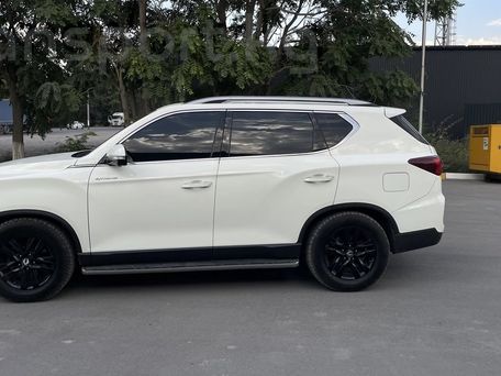 SsangYong Rexton, 2021 — photo 2
