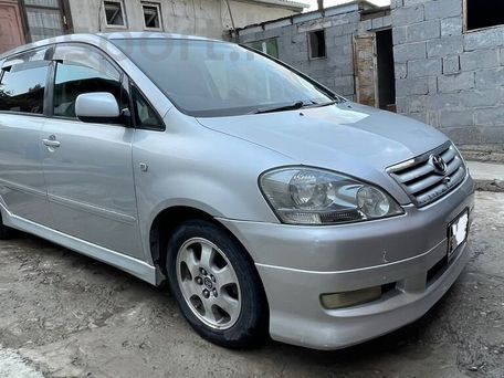 Toyota Ipsum, 2002 — фото 10