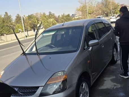 Honda Stream, 2001 — 照片 6