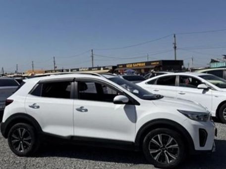 Kia Stonic, 2019 — photo 1