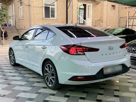 Hyundai Avante, 2018 — фото 2