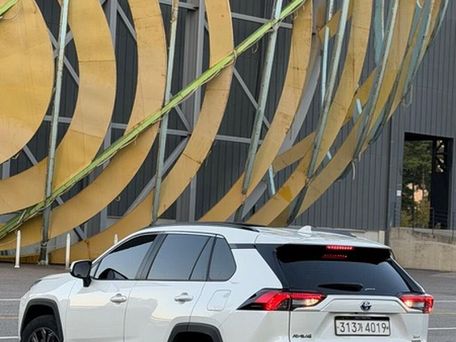 Toyota RAV4, 2022 — photo 14