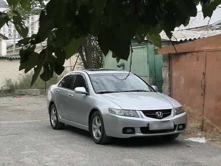 Honda Accord, 2004 — photo 3