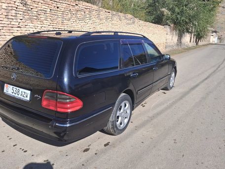 Mercedes-Benz E-Класс, 2001 — 照片 11