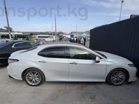 Toyota Camry, 2018 — 照片 3