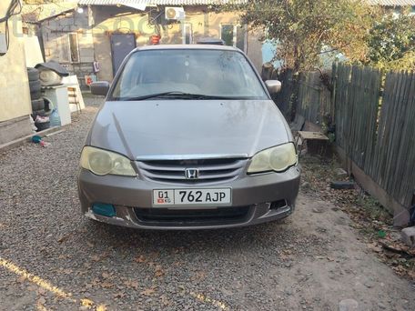 Honda Odyssey, 2000 — 照片 1
