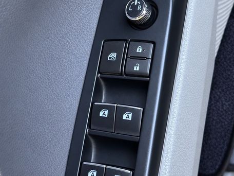 Toyota Camry, 2019 — сүрөт 9