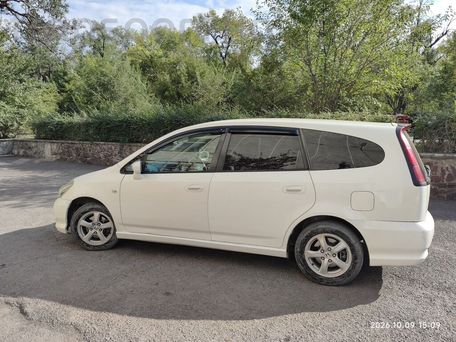Honda Stream, 2003 — фото 4