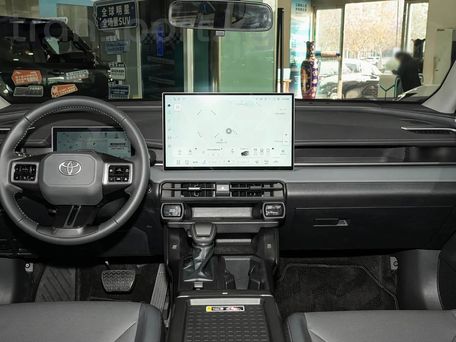 Toyota RAV4, 2026 — photo 10