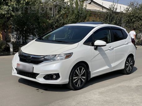 Honda Fit, 2017 — фото 3