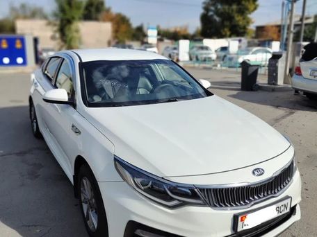 Kia K5, 2020 — photo 2
