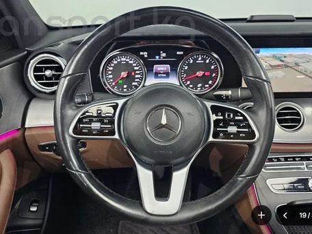 Mercedes-Benz E-Class, 2020 — photo 10