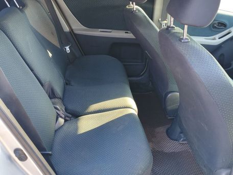 Toyota Vitz, 2006 — 照片 9