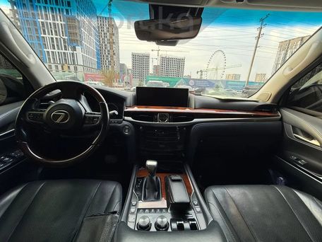 Lexus LX, 2018 — 照片 8