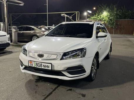 Geely Emgrand, 2018 — photo 1