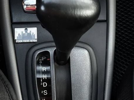 Mazda 323, 2003 — 照片 6