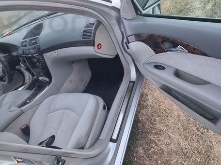 Mercedes-Benz E-Класс, 2003 — фото 11