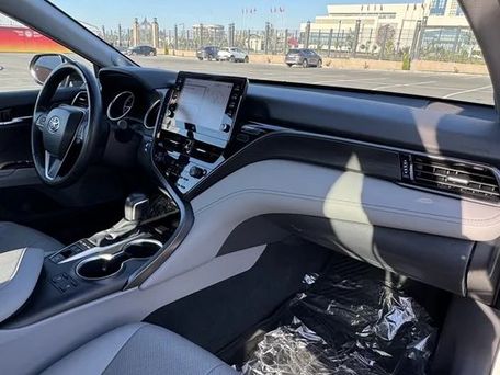 Toyota Camry, 2022 — сүрөт 11