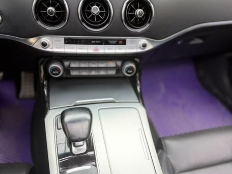 Kia Stinger, 2018 — сүрөт 9
