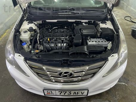 Hyundai Sonata, 2010 — photo 5