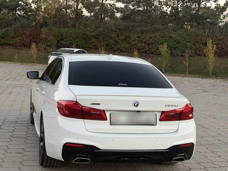 BMW 5 Series, 2020 — photo 3