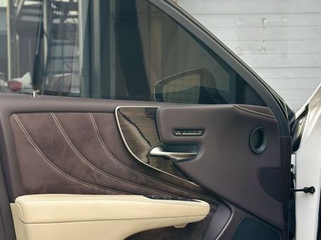 Lexus LS, 2018 — 照片 7
