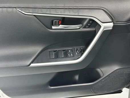 Toyota RAV4, 2018 — фото 10