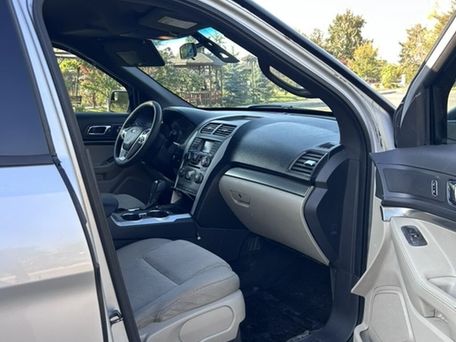 Ford Explorer, 2015 — photo 9
