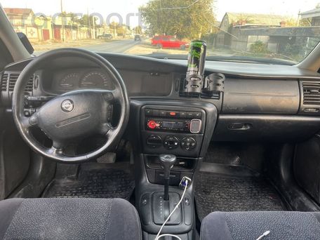 Opel Vectra, 1999 — 照片 3
