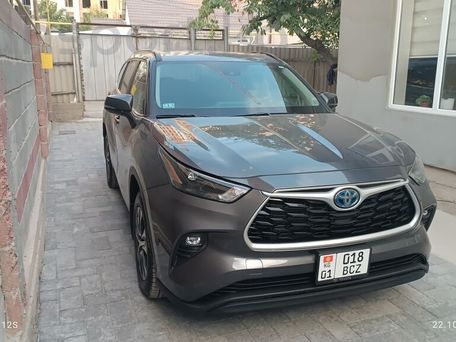 Toyota Highlander, 2023 — photo 8