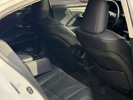 Lexus ES, 2018 — фото 11