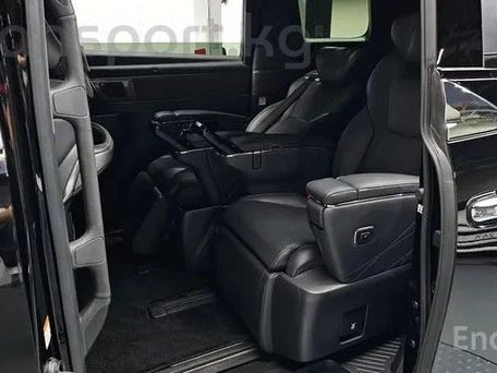 Toyota Alphard, 2023 — фото 17