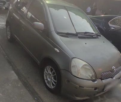 Toyota Yaris, 2004 — фото 1