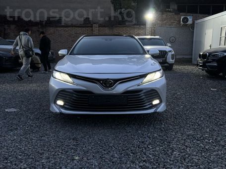 Toyota Camry, 2019 — 照片 2