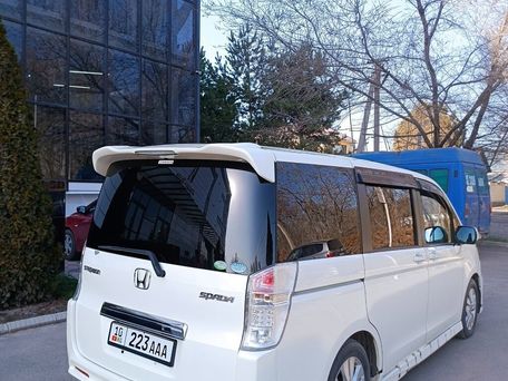Honda Stepwgn, 2010 — сүрөт 4
