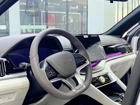 BYD Song Plus, 2025 — 照片 11