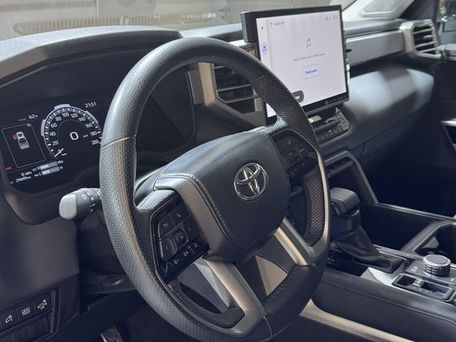Toyota Tundra, 2024 — photo 12
